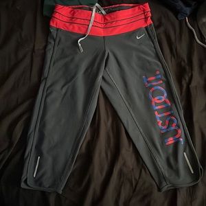 Gray knee length leggings dry fit